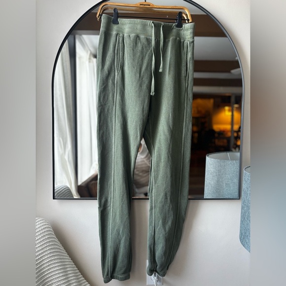 UNSUBSCRIBED | NEW WITHOUT TAGS Terry cloth jogger in khaki | size small - Picture 5 of 6